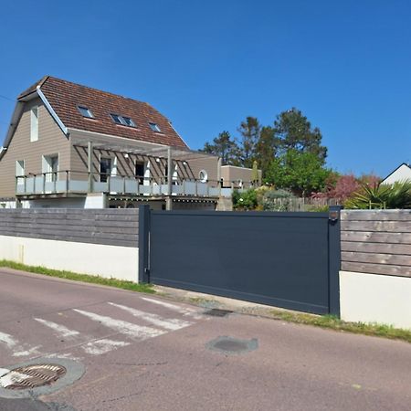 Appartement Moderne Avec Terrasse - Proche Mer Agon-Coutainville Eksteriør bilde